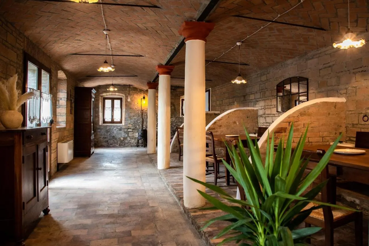 Dimidium Bed & Breakfast Canossa